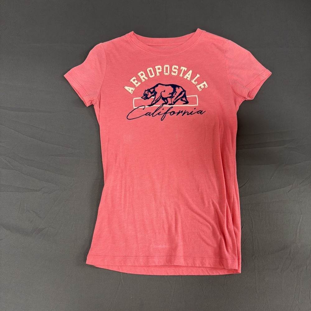 coral pink Aéropostale California Bear Graphic Tee Small